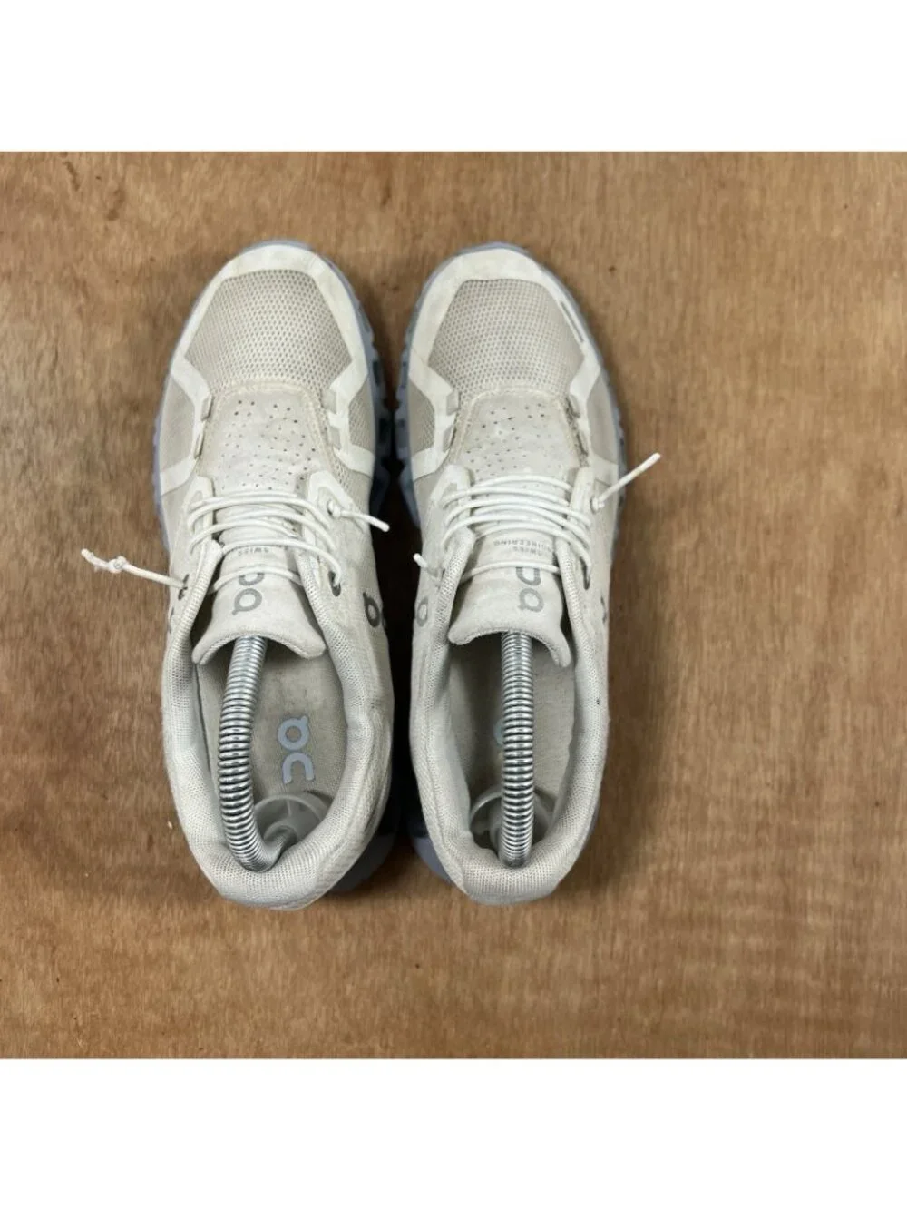 On Cloud 5 Womens Size 7.5 White Blue Athletic Running Walking Shoes Sneakers
